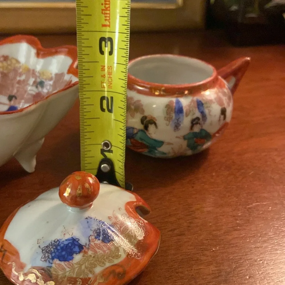 Vintage footed bowl and covered small dish made in Japan